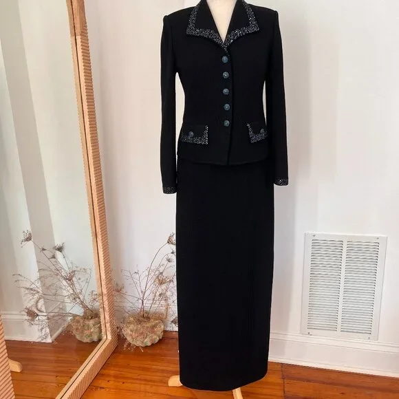 Vintage St. John Evening knit skirt suit set with embellished jacket size med 4 - Picture 1 of 11